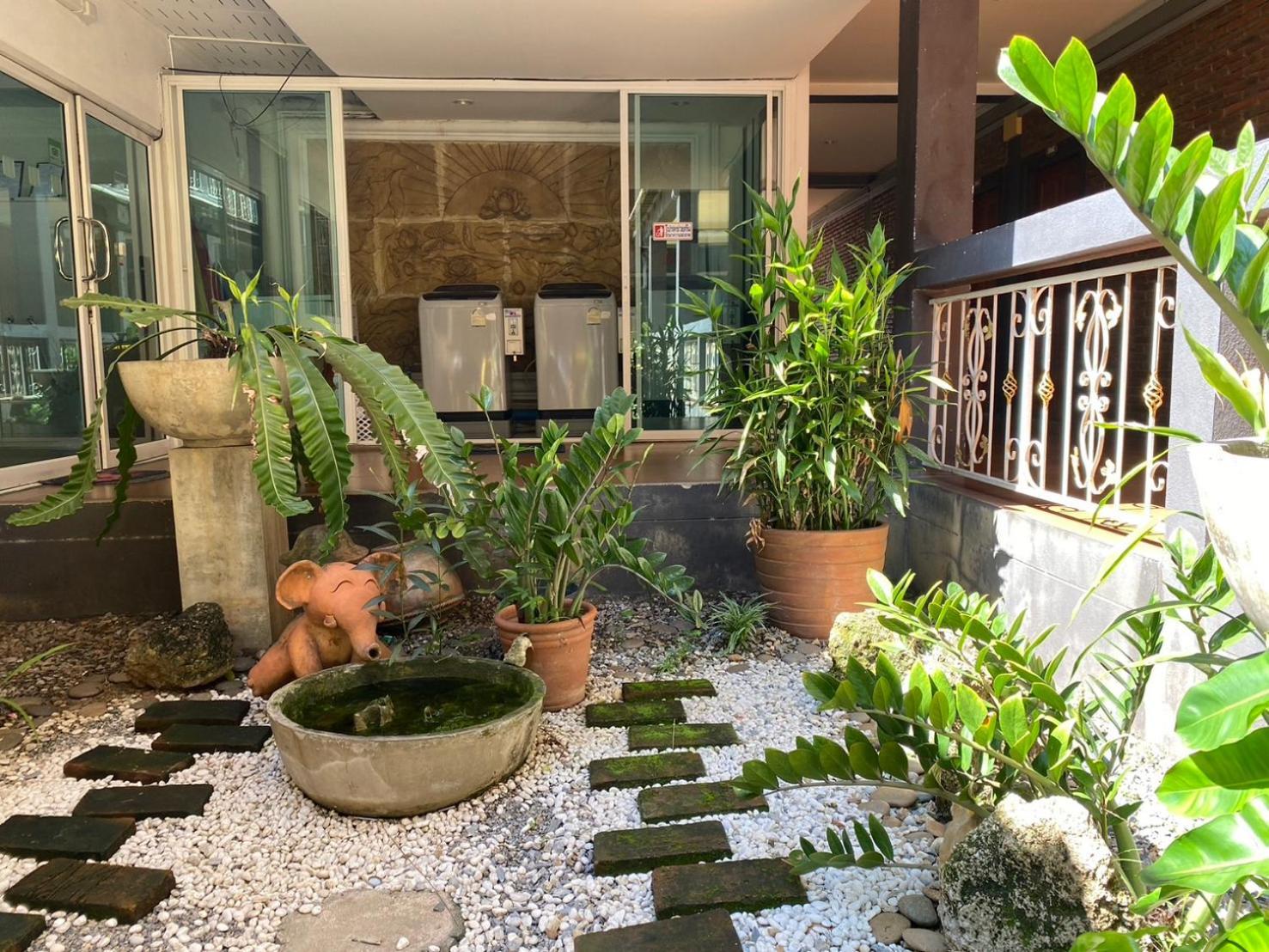 Rimtara Residence Patan Чиангмай Экстерьер фото